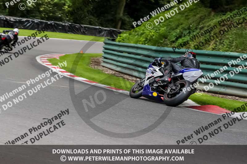 cadwell no limits trackday;cadwell park;cadwell park photographs;cadwell trackday photographs;enduro digital images;event digital images;eventdigitalimages;no limits trackdays;peter wileman photography;racing digital images;trackday digital images;trackday photos